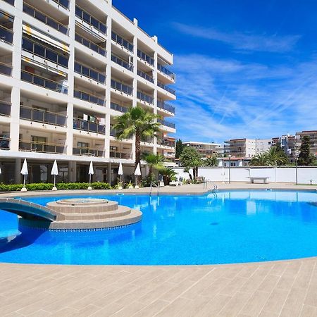 Uhc Michelangelo Apartments Salou Bagian luar foto