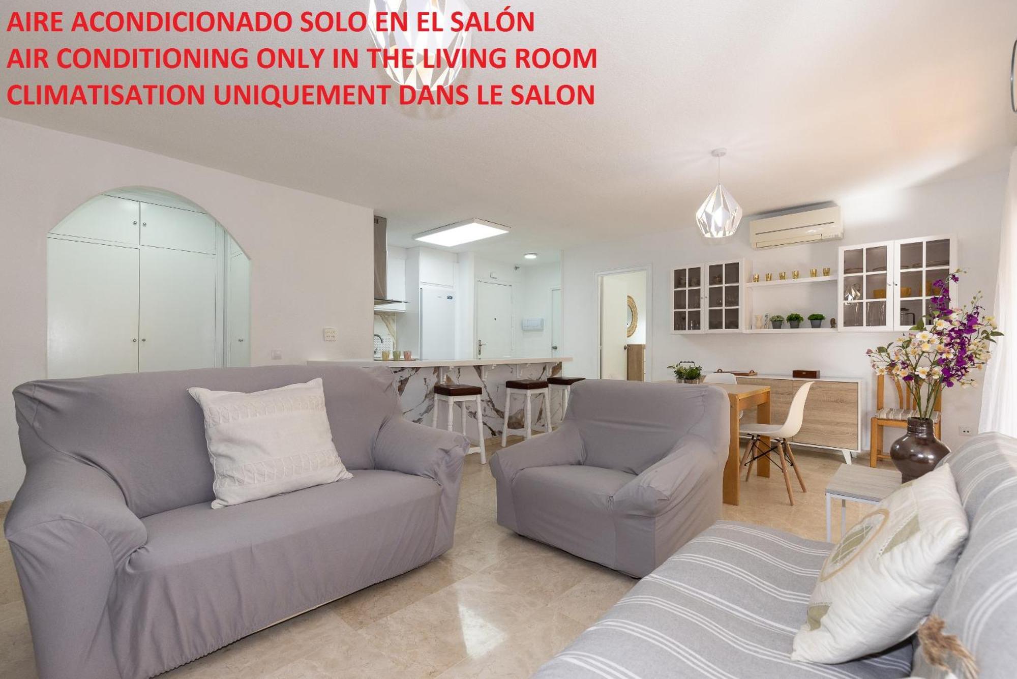 Uhc Michelangelo Apartments Salou Bagian luar foto