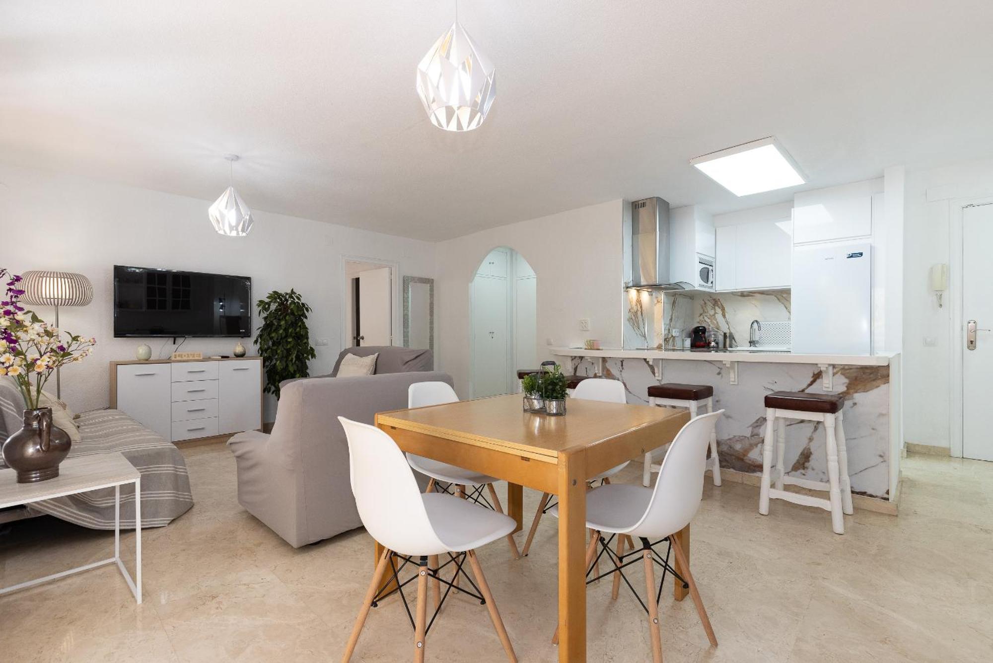 Uhc Michelangelo Apartments Salou Ruang foto