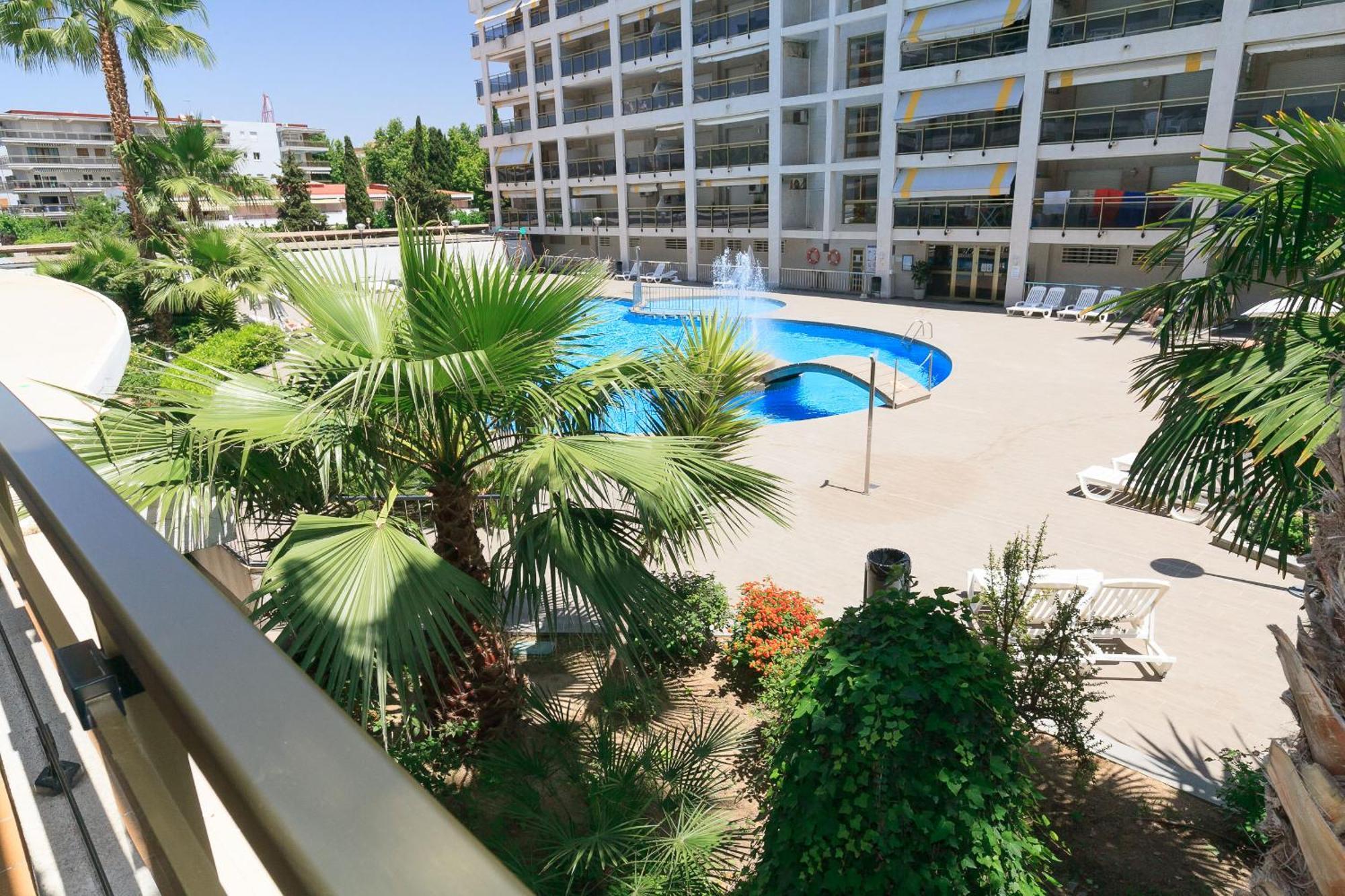 Uhc Michelangelo Apartments Salou Ruang foto
